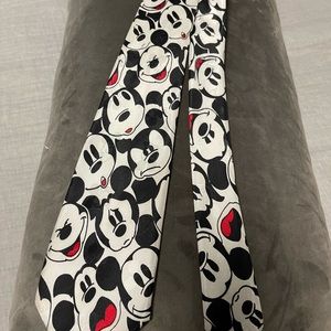 Mens Mickey Mouse tie.  Great condition.  No tags. Like new
